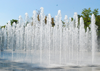 Fuente de agua divertida rectangular del piso en la tierra para el parque del cuadrado del jardín proveedor